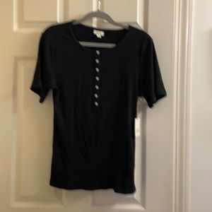 Ladies pull over. a.n.a brand. Size XL. NWT $12